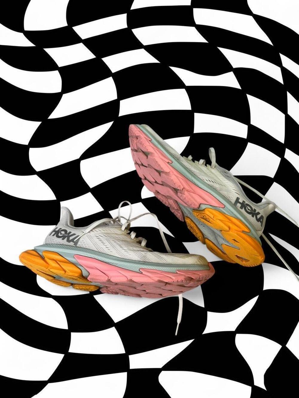 Hoka One One Clifton 9 running shoes